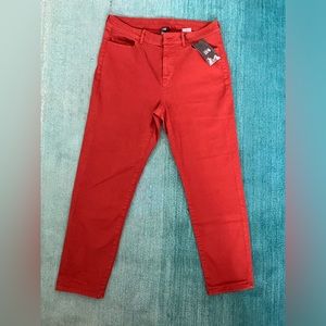 Mountain Hardwear Women’s Red Ankle Jeans